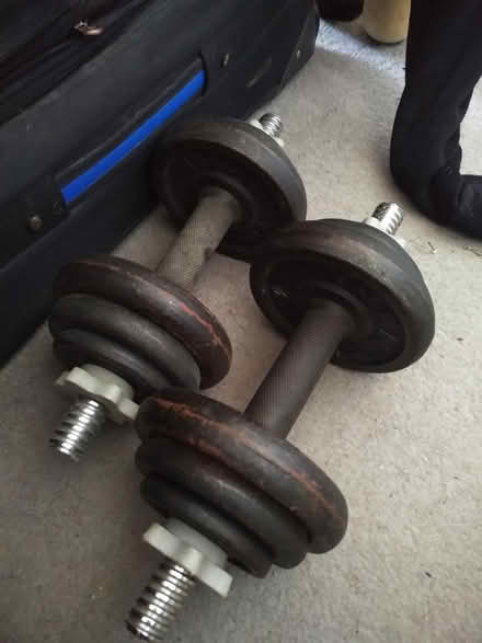 Photo of free 2x 10kg dumbbells (Long Eaton NG10 4) #1