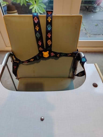 Photo of free Chair for small child (Crowborough TN6) #3