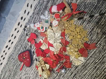 Photo of free Christmas decorations (Oxford OX4) #1