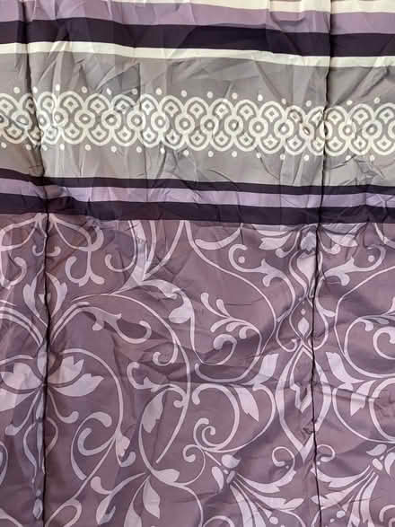 Photo of free Purple comforter (Fernhill BL9) #3