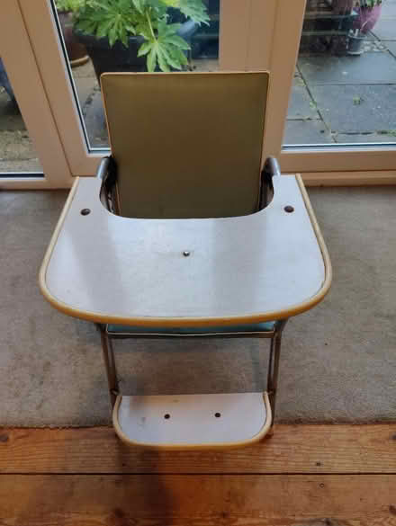 Photo of free Chair for small child (Crowborough TN6) #1
