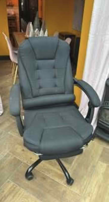 Photo of free Elfordson gaming chair (Kingswinford DY6) #1