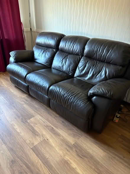 Photo of free Recliner leather sofa (LS26 Swillington) #1