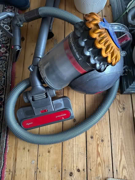 Photo of free Dyson vacuum cleaner (Cheltenham) #1