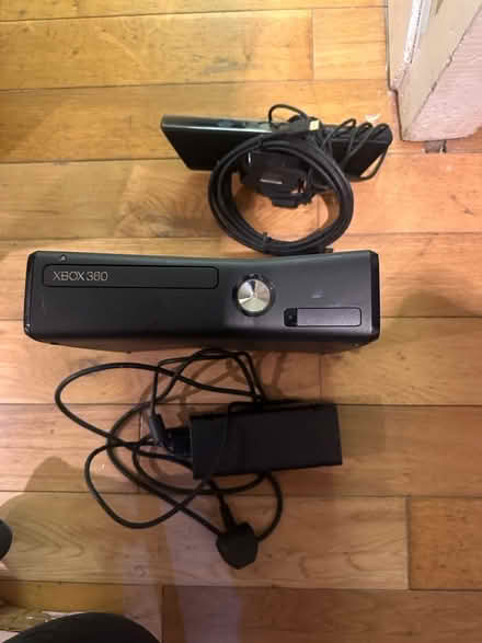 Photo of free X box 360 (Altrincham) #2