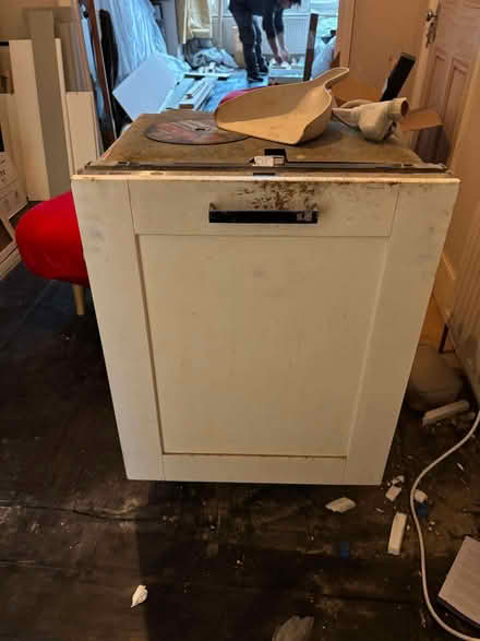 Photo of free Integrated dishwasher (Finsbury Park N4) #1