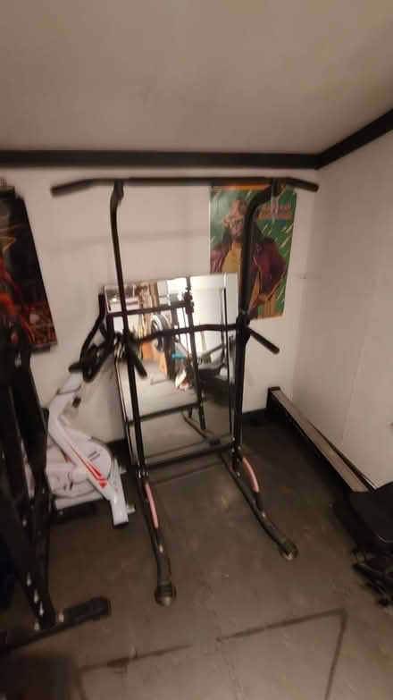 Photo of free Chin Up / Dip Bar (BR5) #1