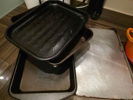 Photo of free Roasting trays and casserole (Prestwich, M25) #1