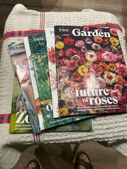 Photo of free RHS magazines x6 (Malvern Link WR14) #1