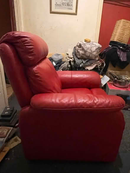 Photo of free Comfy chair (Kelvinbridge G20) #2