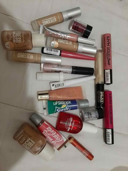 Photo of free Make up lot (Carlton) #1