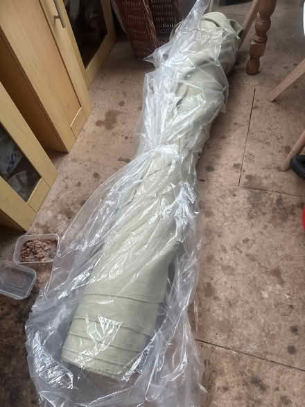 Photo of free Roll of upholstery/ curtain materi (Se6 2ha) #1