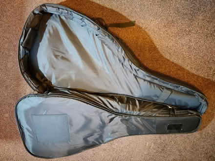 Photo of free Super jumbo guitar bag (Lancaster, Westbourne Park) #2