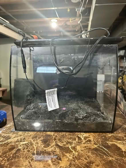 Photo of free 9 gallon aquarium (Patterson park Dayton) #1