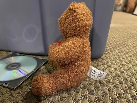 Photo of free Teddy Bears & Stuffed Animals ++ (Pound Ridge) #4