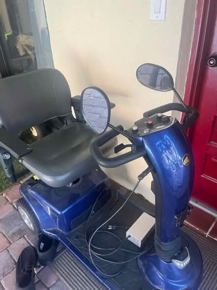 Photo of free handicap scooter (33071. Coral Springs) #1