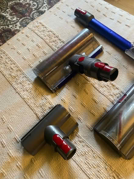 Photo of free Dyson v11 parts (SE25) #3