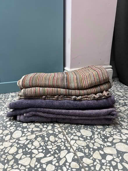 Photo of free Assortment of towels (4) (Fishponds BS16) #1