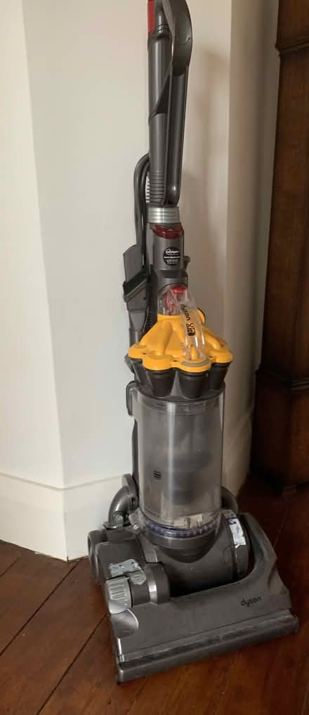 Photo of free Working Dyson Vacuum (Beeston NG9) #1