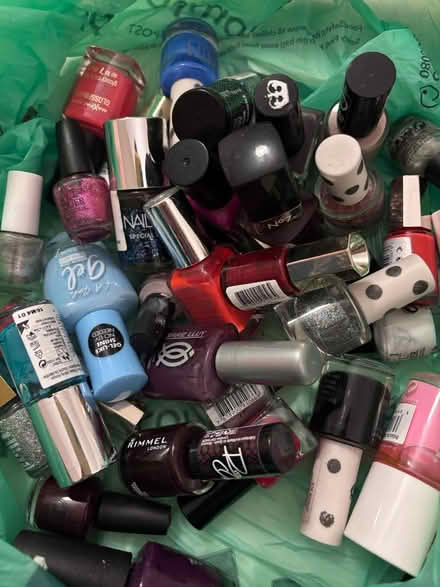 Photo of free Collection of Nail Varnishes (CB4) #1