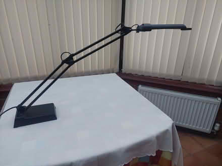 Photo of free Daylight desk lamp with articulated arms (GU51) #2