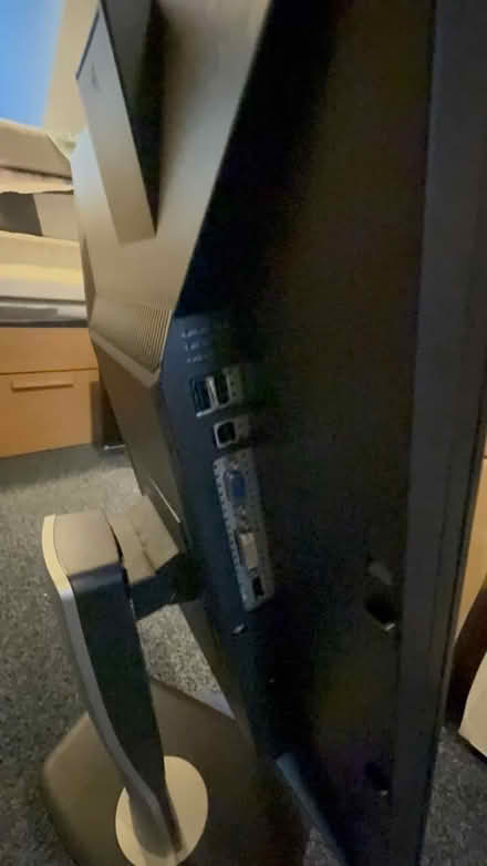 Photo of free Dell 22 inch monitor and a keyboard (Lower Earley RG6) #2