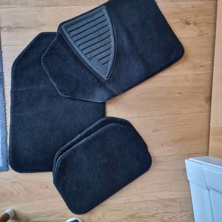 Photo of free Car mats for Volvo V40 (Comiston EH10) #1