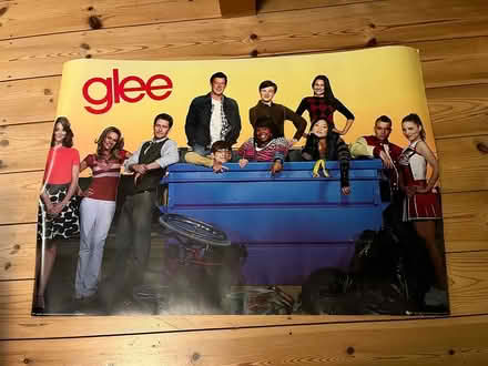 Photo of free Glee poster (Poulner BH24) #1