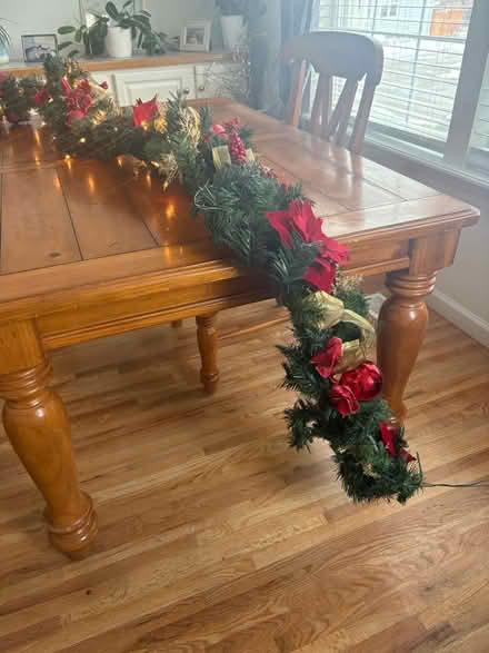 Photo of free Prelit Garland with Decorations (Thornton) #2