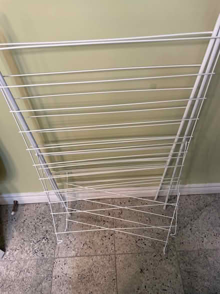 Photo of free Drying rack (Annex) #1