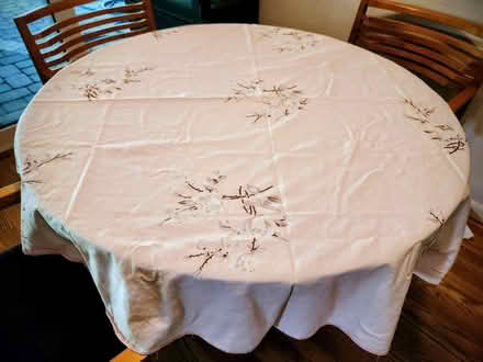 Photo of free Vintage pink tablecloth (palm harbor CR 1 Tpa Road) #1