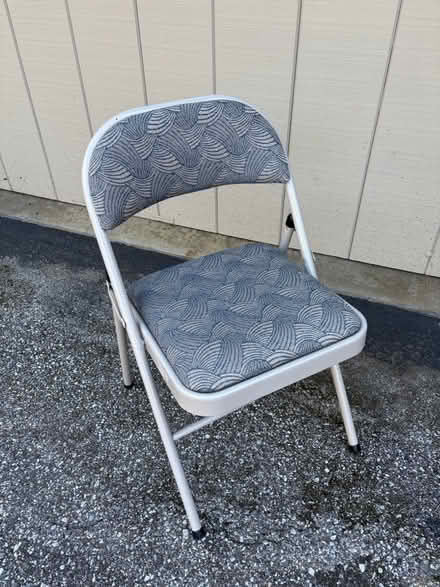 Photo of free Folding chairs (Los Altos Hills) #1