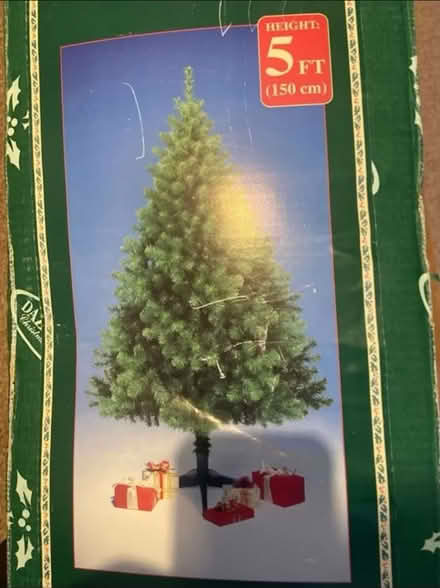 Photo of free Christmas tree and decorations (Poole BH17) #1