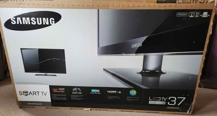 Photo of free 37" LCD Samsung TV (Tunbridge Wells N. TN4) #2