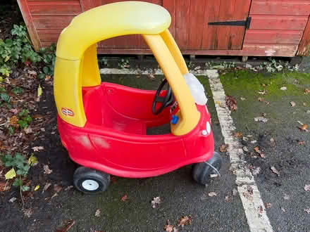Photo of free Little Tikes Plastic Car (Esher KT10) #2