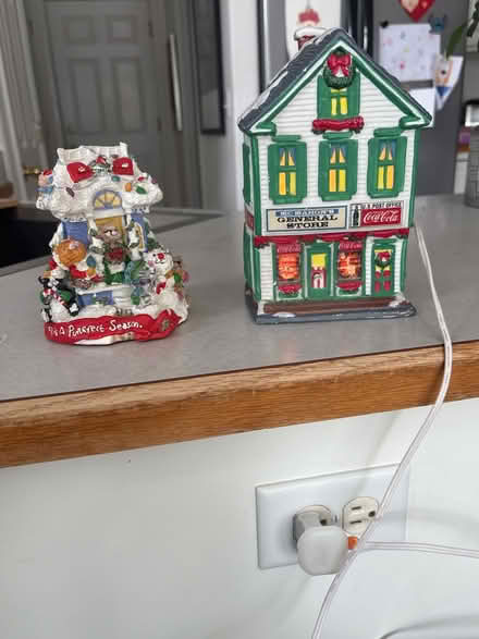 Photo of free Christmas Decorations (Thornton) #1