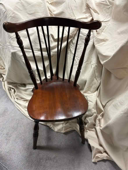 Photo of free Windsor chairs - 4x (Mount Vernon, VA) #1