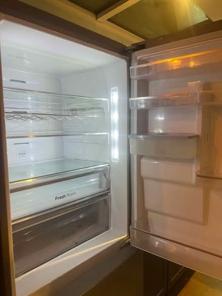Photo of free 70cm fridge freezer Samsung (South Woodford E18) #4