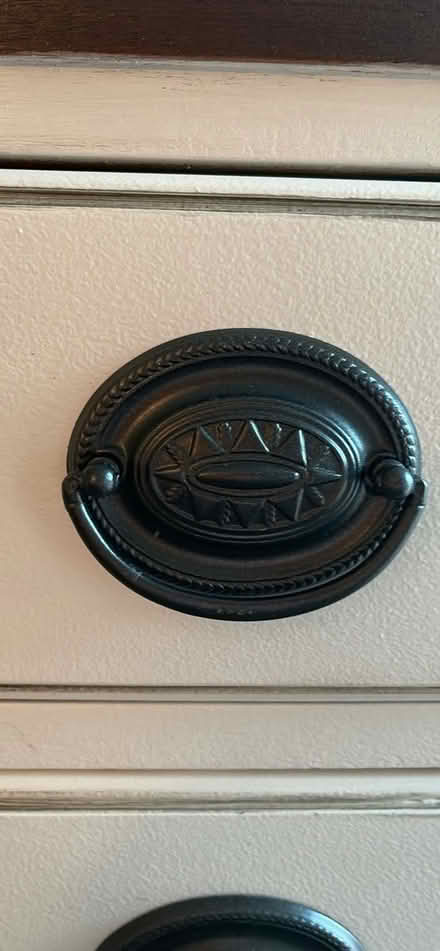 Photo of free Chest of drawers (Hatfield Pa) #4