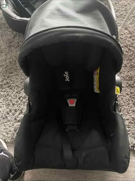 Photo of free Baby car seat (Bromley common) #1