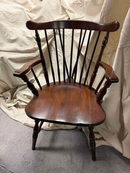 Photo of free Windsor chairs - 4x (Mount Vernon, VA) #4