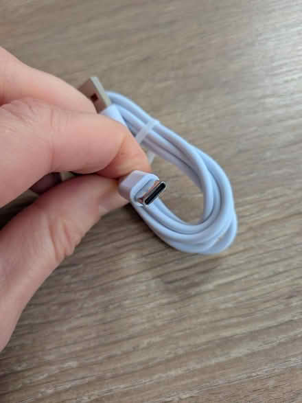 Photo of free USB A to USB C cables (Chippenham SN14) #2
