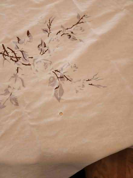 Photo of free Vintage pink tablecloth (palm harbor CR 1 Tpa Road) #2