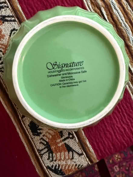 Photo of free 6 cereal bowls --easy front porch (N Cleveland Park/Tenleytown) #2