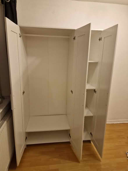 Photo of free Wardrobe (DE24 9AB) #1