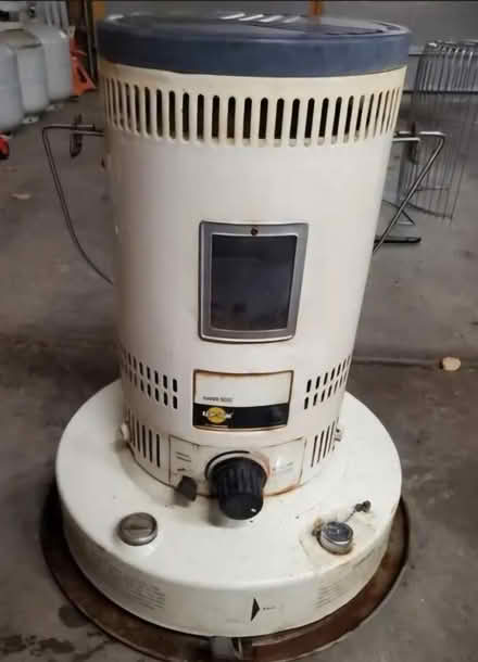 Photo of ask: kerosene heater (20722 - near Peace Cross) #1