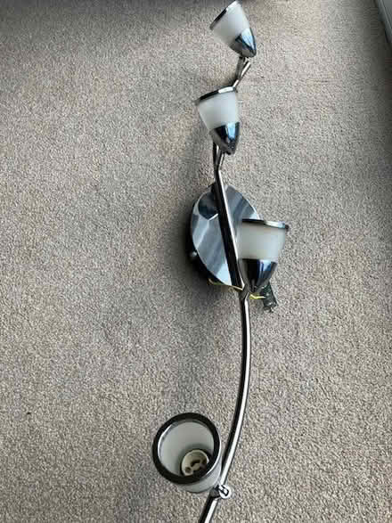 Photo of free 4-way spot light (Norfolk Park S2) #1