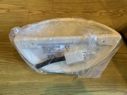 Photo of free Two Crescent Shaped/Half Moon Up Lights (Bussage GL6) #2