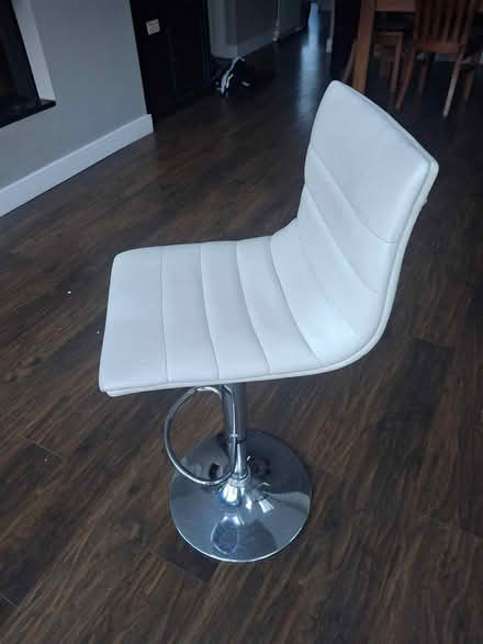 Photo of free 4 white bar stools (Dublin 13) #1