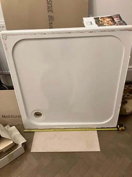 Photo of free Shower tray 900x900 Merlyn M-Stone (Wellington TF1) #1